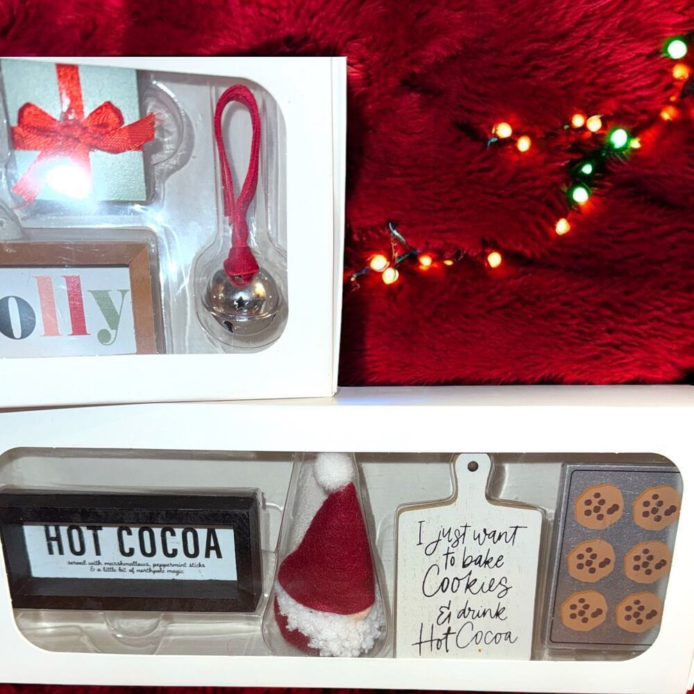 3x Christmas SANTA BE JOLLY 2022 Set of Tiered Tray Props**New in sealed box - Picture 4 of 4